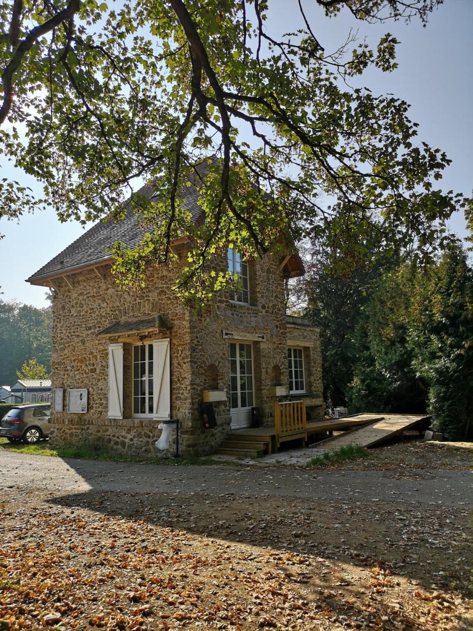 Hotel Camping des Bondons à Jouarre Extérieur photo